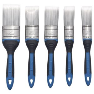 Picture of 5 paint brushes